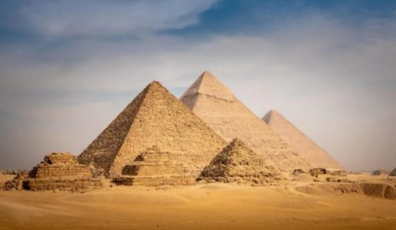 Shkencëtarët pretendojnë se kanë zgjidhur misterin pas piramidave të Egjiptit