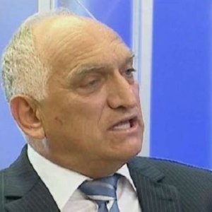 Shqiptarët në Luginën e Preshevës duhet të mos ndalen, të vazhdojnë me protesta për liri dhe të drejta