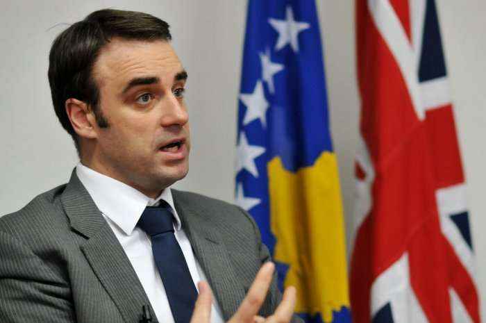 O’Connell: Kosova duhet të çlirohet nga njerëzit joprofesionistë
