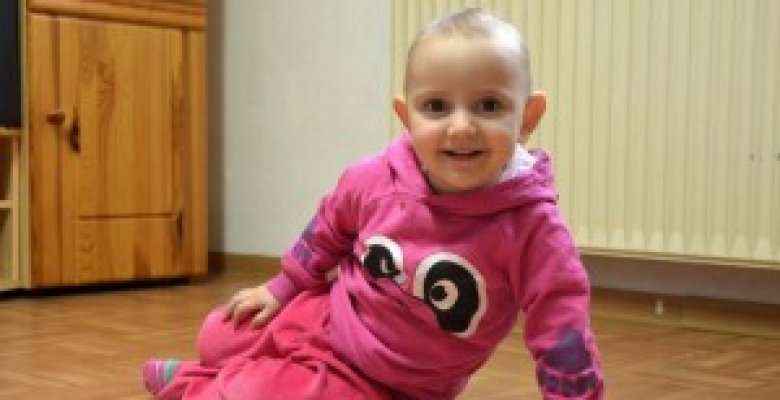 Bebja shqiptare do të deportohet pa familjen 