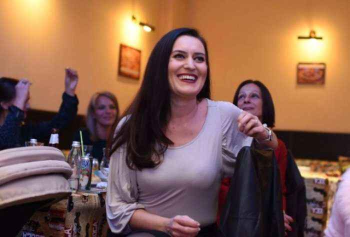 Aktorja Vlora Merovci e pranon se ka filluar punën në Qeveri