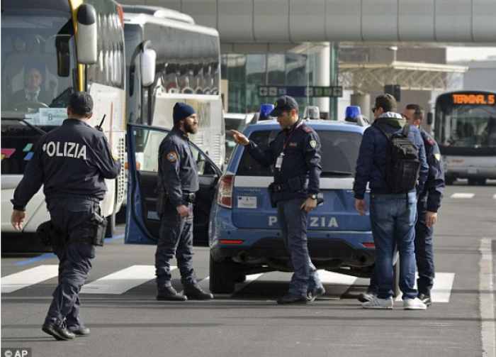 Milano: Mbyllet stacioni qendror i metrosë, frikë nga sulme terroriste