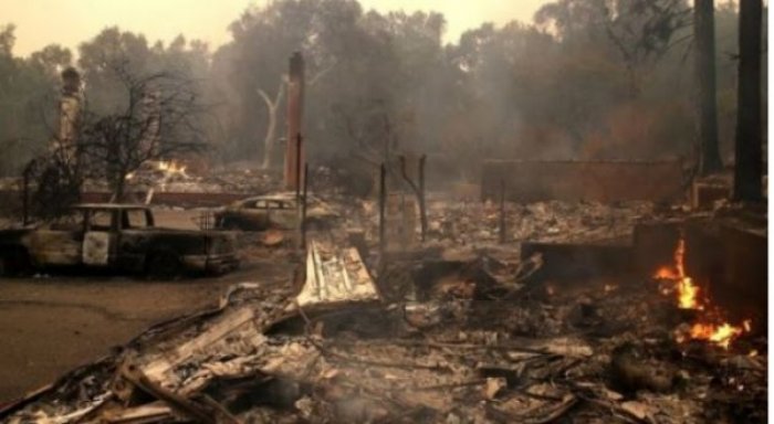 Arrin në 21 numri i të vdekurve nga zjarri në Kaliforni