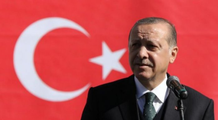 Erdogan thotë se SHBA-ja po i sakrifikon marrëdhëniet me Turqinë