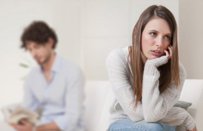 5 arsyet më të zakonshme se pse njerëzit qëndrojnë në marrëdhënie të vështira…