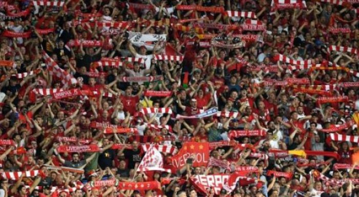 Klopp kërkon atmosferë të zjarrtë në Anfield kundër Napolit