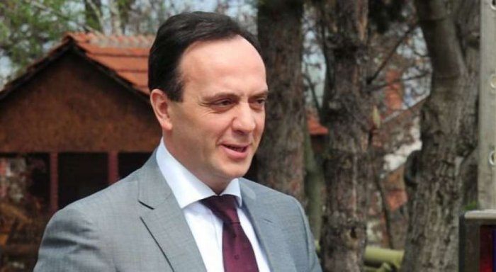 Ish-shefi i policisë sekrete maqedonase ofron 1 milion euro garanci që të mbrohet në liri