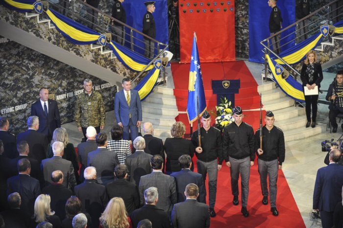 Përfundon ceremonia shtetërore për Ushtrinë e Kosovës