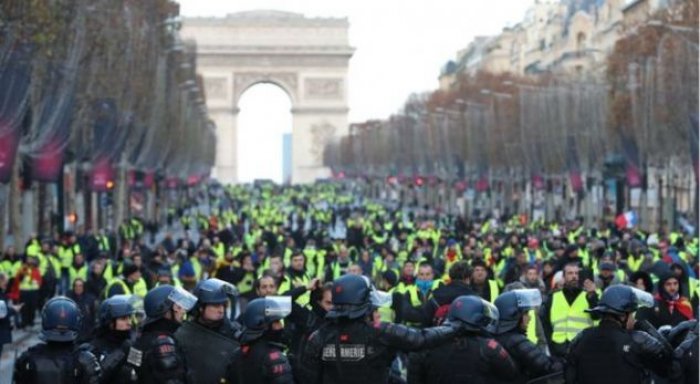 Policia franceze po përgatitet për valën e pestë të protestave