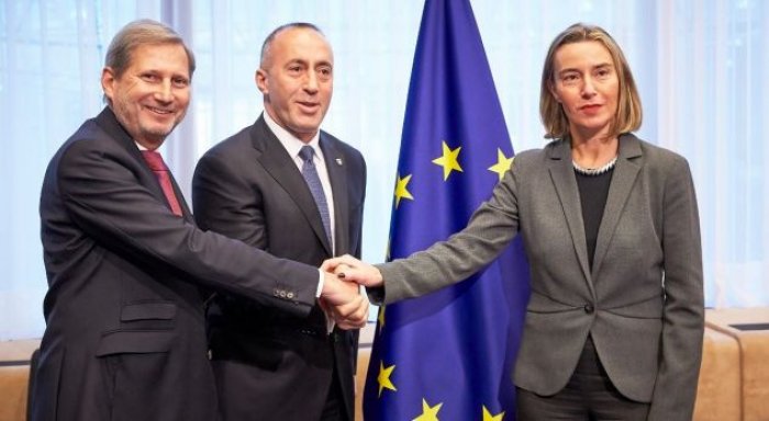 Këshilltari i Haradinajt jep detaje për takimin që do të zhvillohet në Bruksel