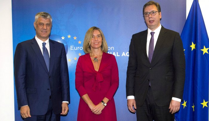 Rifillimi i dialogut mes Kosovën dhe Serbisë duhet të jetë i barabartë