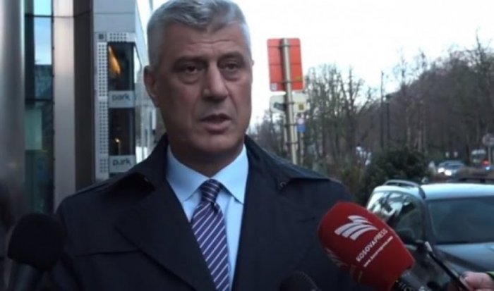 Thaçi flet pas takimit me Vuçiqin dhe Mogherinin, tregon kur mund të arrihet marrëveshja me Serbinë