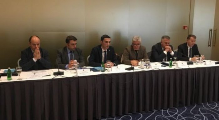 Shteti i vendosur: Taksa ndaj Serbisë qëndron