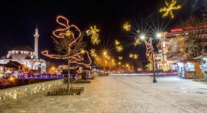 Prizreni lejon për një orë e gjysmë përdorimin e mjeteve piroteknike për Vitin e Ri