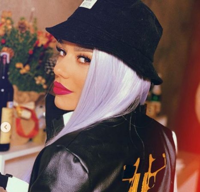 A po bëhet Tayna Princesha e muzikës rep, ua dëshmon kjo paraqitje (Foto)