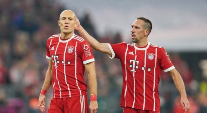 Bayern kërkon dy yjet e Bundesligas, zëvendësues të Robben dhe Ribery