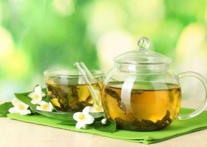 Përzierja e çajeve kundër alergjive në ambrozi