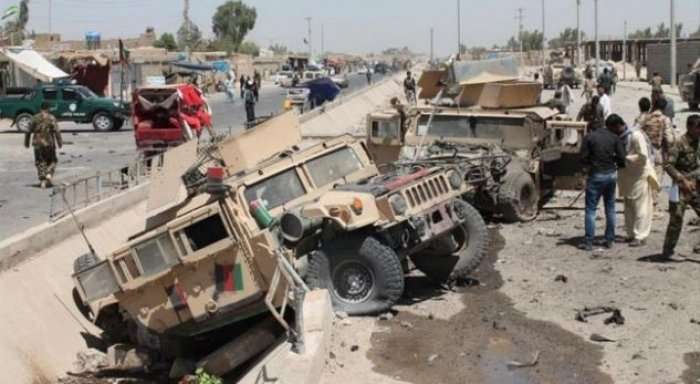 Sulm ndaj autokolonës së NATO-s në Kabul, 4 të plagosur