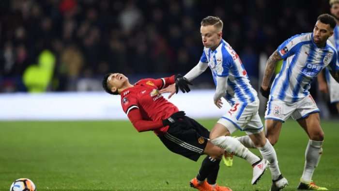 Huddersfield e blen përfundimisht Hadergjonajn, mbrojtësi shqiptar i lumtur me transferimin
