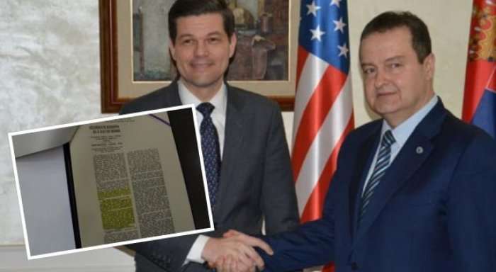 Çfarë i dha Daçiq diplomatit të lartë amerikan në Beograd?