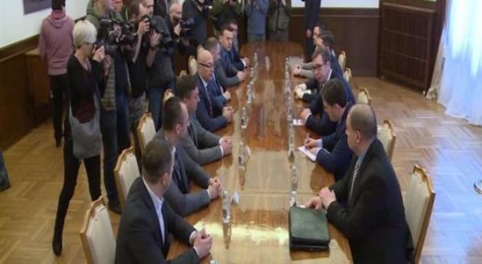 Nis takimi i Listës Srpska me Vucicin