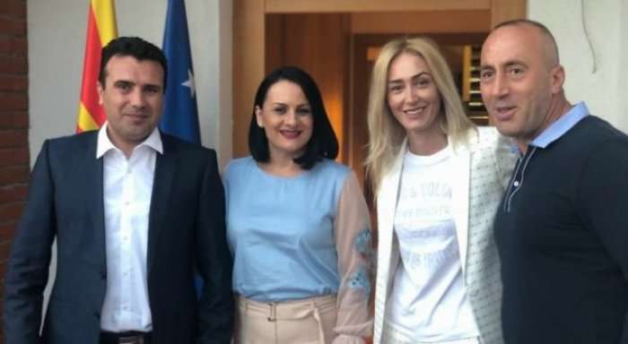 Zaev vjen në Kosovë pa zhurmë, mysafir në shtëpinë e Haradinajt