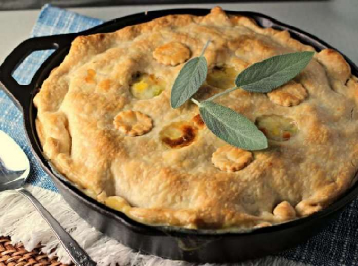 RECETA E CEKES:PITE ME MISH E KËRPUDHA
