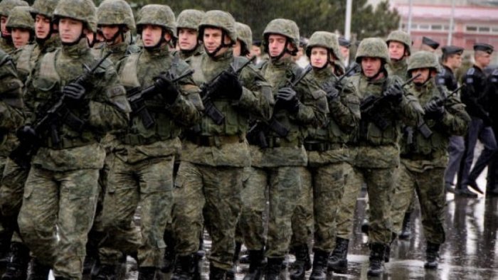 BE e NATO të pa lëkundura nga qëndrimi i tyre: Ushtria e Kosovës vetëm në përputhje me Kushtetutën