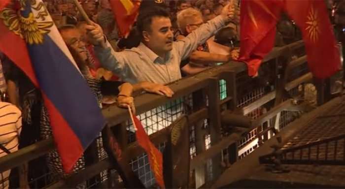 Për Moskën s'ka Maqedoni të Veriut, shteti mbetet 