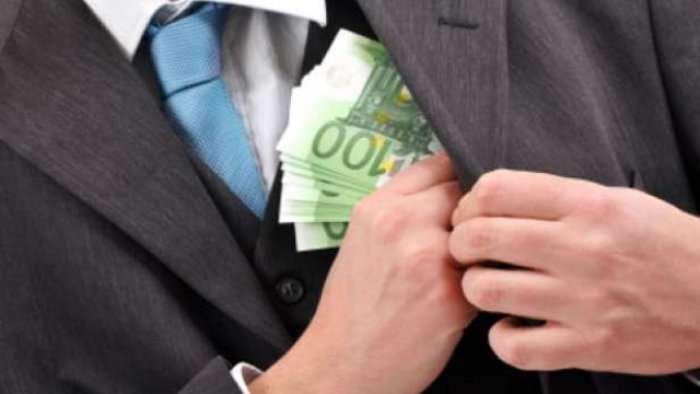 5 mijë euro shpërblim për atë që lajmëron korrupsionin në Vushtrri