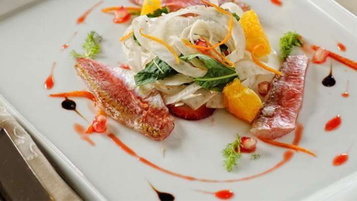 Receta e Cekës:Sallatë barbuni me finok