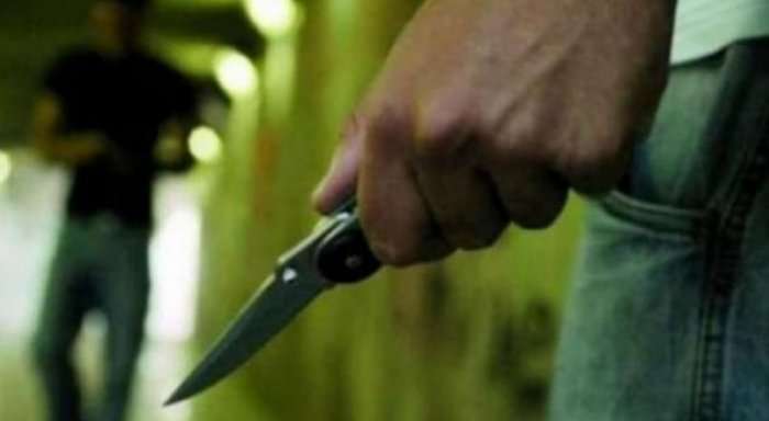 Prishtinë: Theret me thikë një person, të dyshuarit në arrati