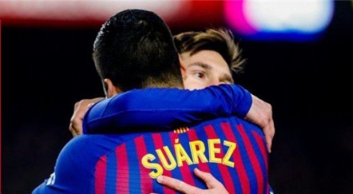Messi ia fiton tri pikët e radhës Barcelonës