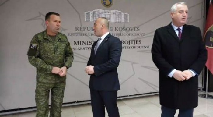 Kosova prej sot me Ministri të Mbrojtjes