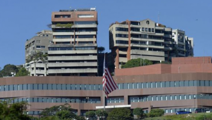 SHBA tërheq gjithë stafin diplomatik nga Venezuela