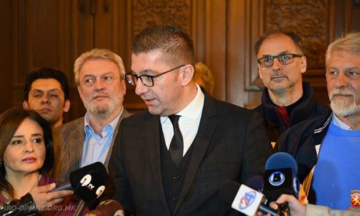 VMRO-ja i kërkon votat e të gjithëve, përveç të shqiptarëve