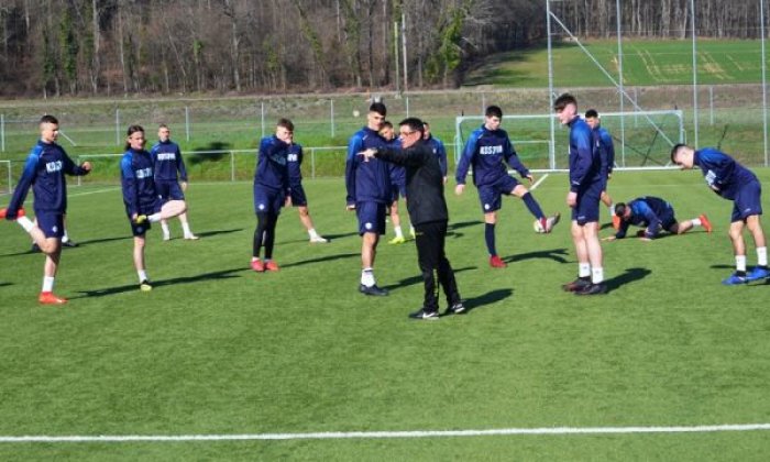 “Kosova e re” mbajti stërvitjen e parë në Zvicër
