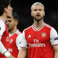 Barcelona e do Shkodran Mustafin në janar, pasi i janë lënduar mbrojtësit kryesorë