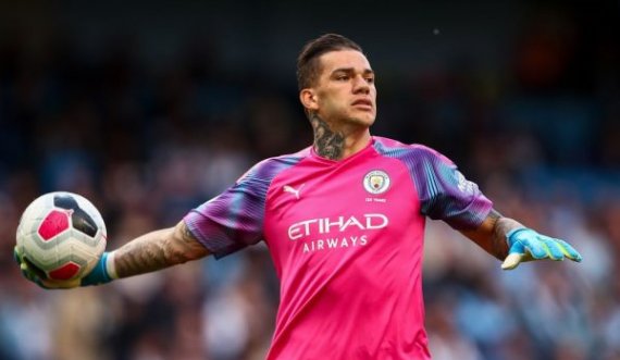 Ederson: Unë i gjuaj penalltitë më së miri në City, por s’më lejojnë