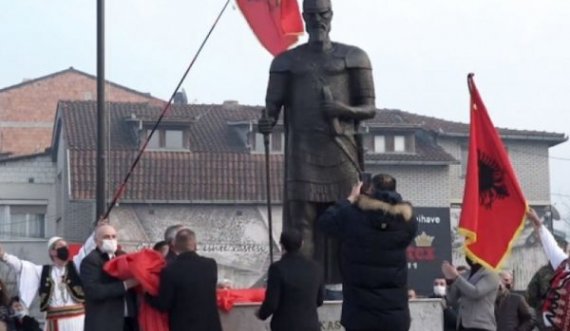 PDK-ja në Prizren thërret seancë të asamblesë për rimodelimin e shtatores së Skënderbeut