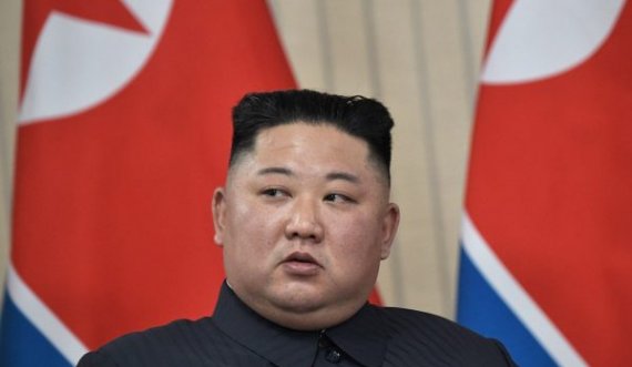 Kim Jong Un dhe familja e tij u vaksinuan në fshehtësi kundër Covid-19
