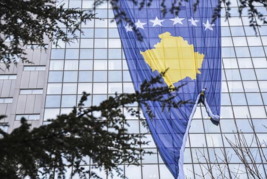 Kaosi dhe papërgjegjësia ka depërtue thellë në institucionet e shtetit të Kosovës 