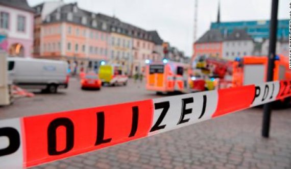 51-vjeçari i sëmurë mendor kreu masakrën në Gjermani, policia publikon detaje të reja
