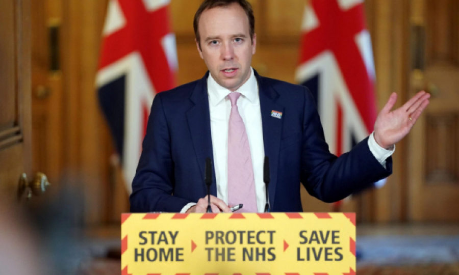 Ministri britanik: Vaksina e Pfizer-it, e gatshme për përdorim javën e ardhshme