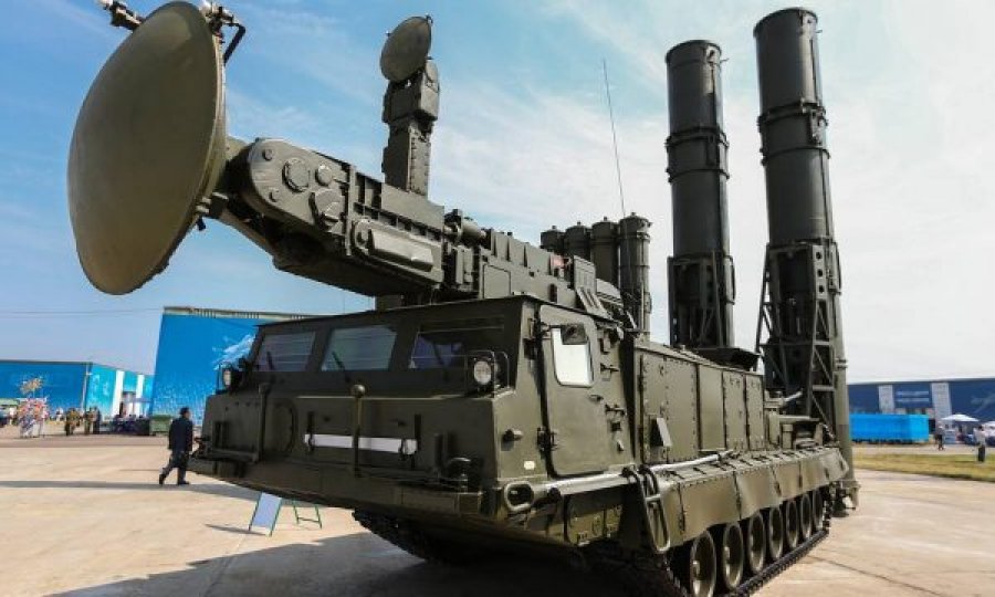 Rusia vazhdon zgjerimin, dërgon sistem raketor në ishujt që Japonia thotë se janë të saj