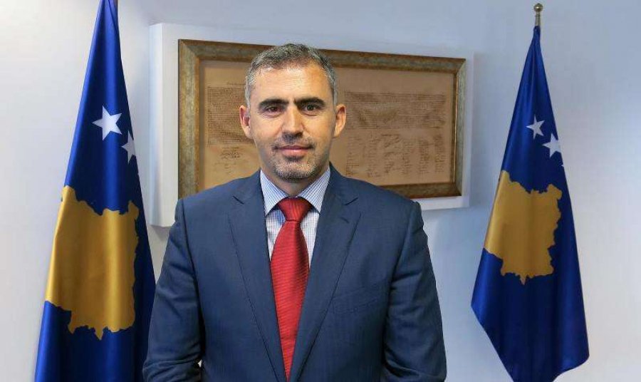 Avokati Berisha: Vota e Arifit për votimin e Qeverisë Hoti s’ishte vota e parë e tij