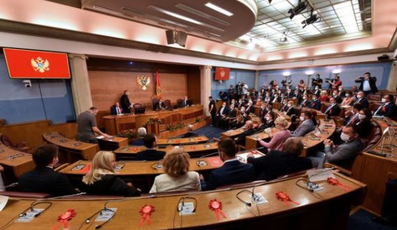 Debat për Qeverinë e re të Malit të Zi, merr pjesë edhe Milo Gjukanoviqi
