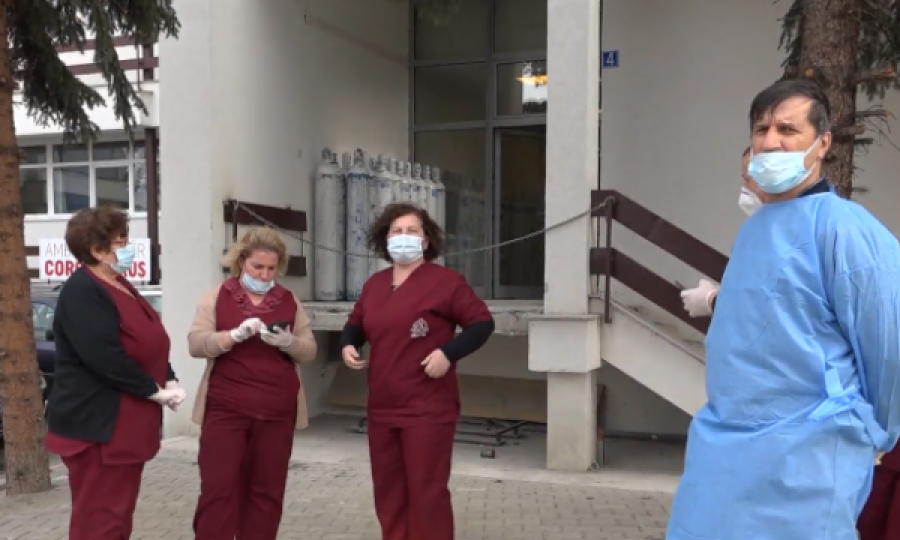 Punëtorët teknikë në spitale, të hënën në grevë