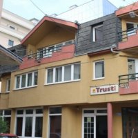 Çka po ndodh kështu, bllokohet faqja e Trustit