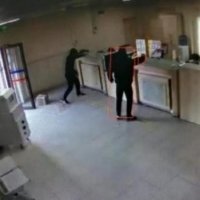 Ja si grabitet filiali i postës